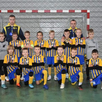 Cum se intră în elită? Cum se intră în elită?