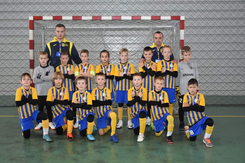 Cum se intră în elită? Cum se intră în elită?