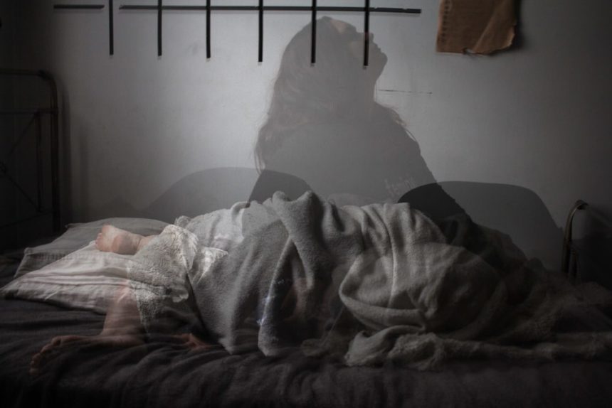 Casa cu fereastra spre grădină Casa cu fereastra spre grădină