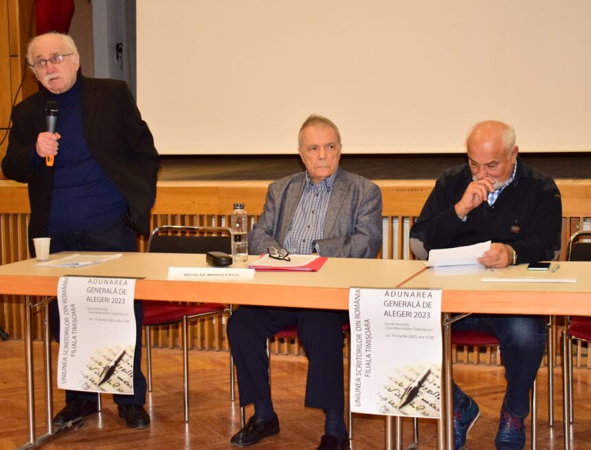 Scriitorii din Filiala Timișoara și-au ales comitetul de conducere Scriitorii din Filiala Timișoara și-au ales comitetul de conducere