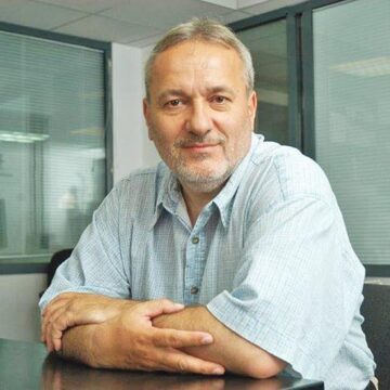 Mircea Mihăieș, laureat al Premiilor Academiei Române Mircea Mihăieș, laureat al Premiilor Academiei Române
