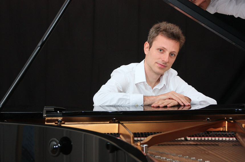 Maxime Zecchini în concert la Timișoara Maxime Zecchini în concert la Timișoara