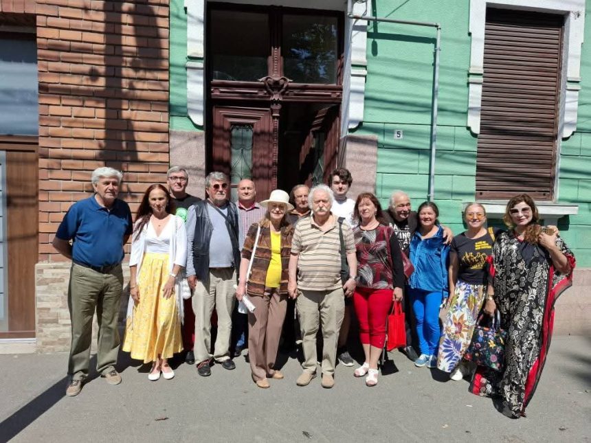 Tabăra Națională de Literatură ”Anotimpuri” de la Lugoj Tabăra Națională de Literatură ”Anotimpuri” de la Lugoj