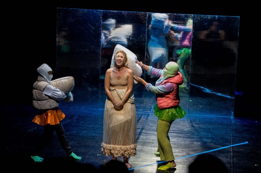 Festivalul ”25 de ore de teatru nonstop”, pregătiri pentru o nouă ediție Festivalul ”25 de ore de teatru nonstop”, pregătiri pentru o nouă ediție