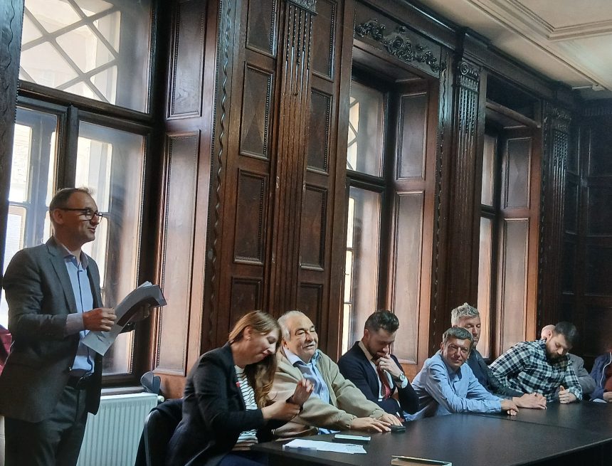 Noi membri ai Uniunii Scriitorilor, filiala Timișoara Noi membri ai Uniunii Scriitorilor, filiala Timișoara