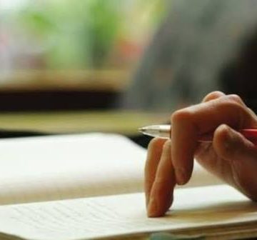 Manell, scriitor obscur Manell, scriitor obscur